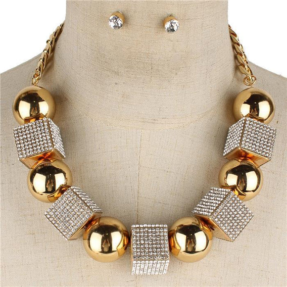 FASHION SQUARE NECKLACE SET