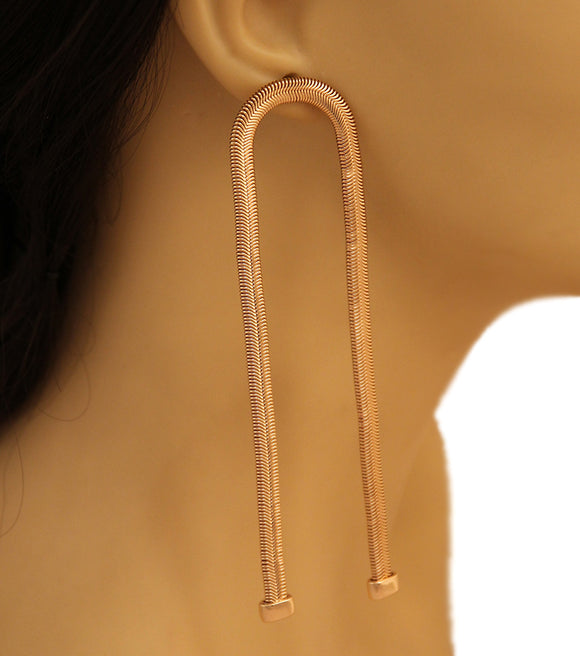 FLOATING LONG GOLD CHAIN EARRINGS